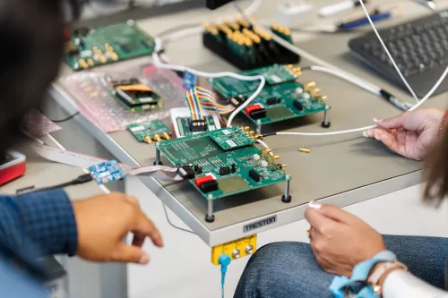 Semiconductor chips
